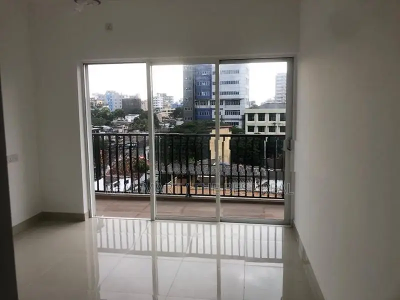 Colombo 5 : Marriot Res Brand New 3BR Luxury Modern Apartment for Sale