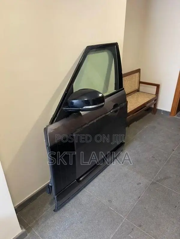 Genuine Range Rover Vogue Facelift 2020 Passenger Door SPORT VELAR
