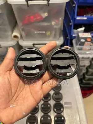 Genuine Discovery 4 2015 rear AC vents VELAR VOGUE SPORT EVOQUE