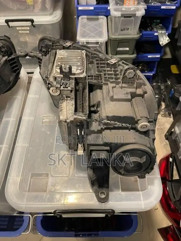 Genuine Mercedes GLE GLE300d Multibeam LED Headlight 2020 GLB GLC
