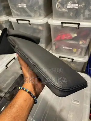 Genuine New Range Rover Vogue 2019 Seat Armrest Lid SPORT VELAR EVOQUE