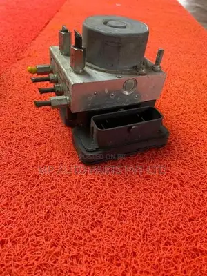 Suzuki Wagon R ABS Unit