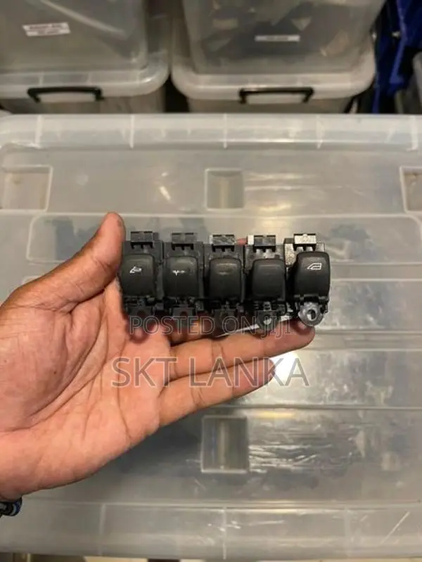 Genuine Land Rover Discovery 4 2015 window switch VELAR VOGUE SPORT