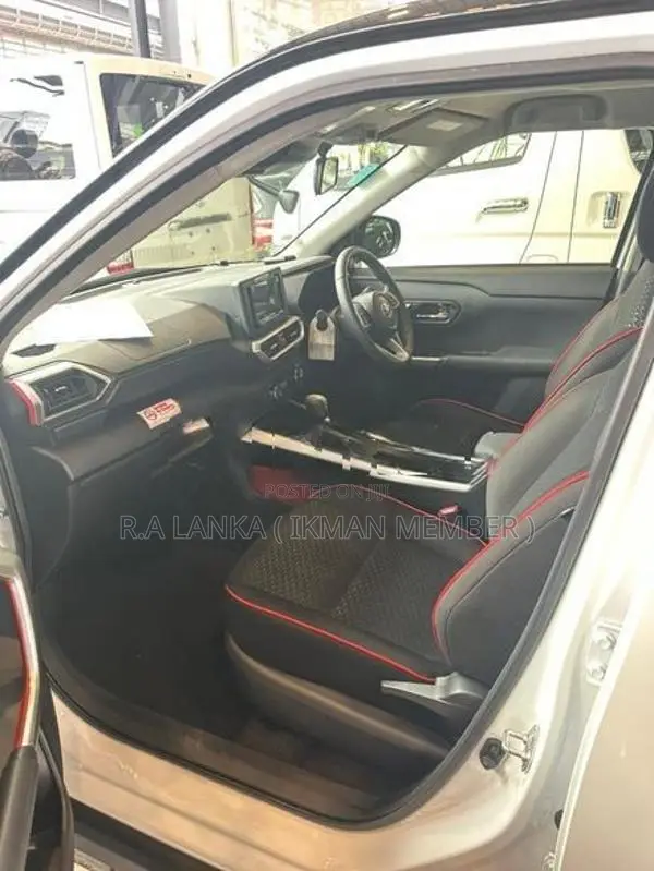 Toyota Raize Z Grade 1.2L hybrid 2026
