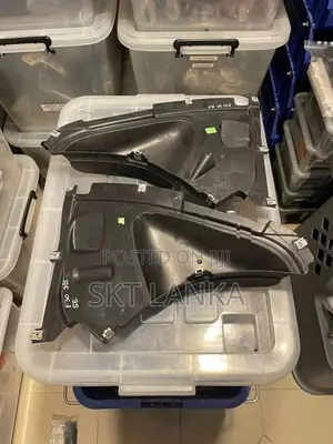 Genuine BMW 3 Series 318 front mud liner