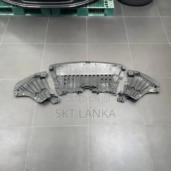 Genuine Mercedes E Class E200 E350e 2018 Engine under guards