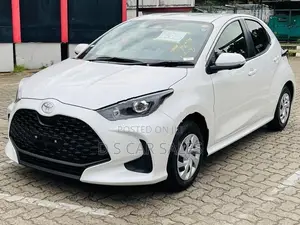 Toyota Yaris Black Ed 4way Cam 2026