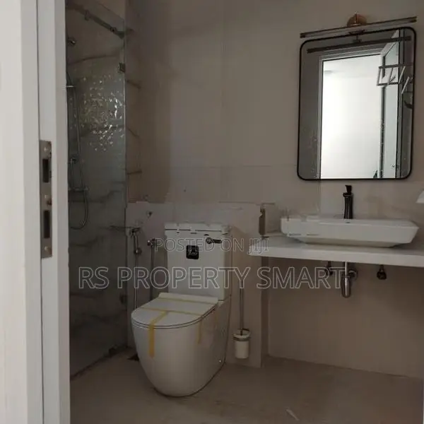 11 Bedrooms Hotel For Rent - Colombo 06