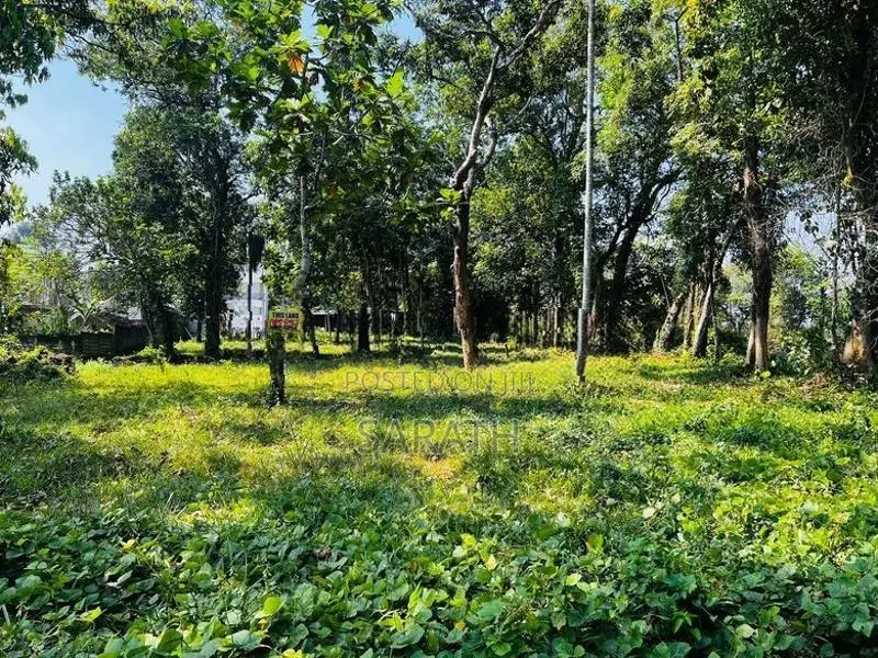Valuable Land For Sale Athurugiriya