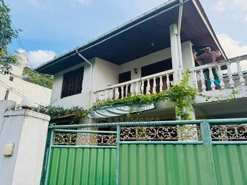 2 Storey House for Sale Battaramulla Ds30010
