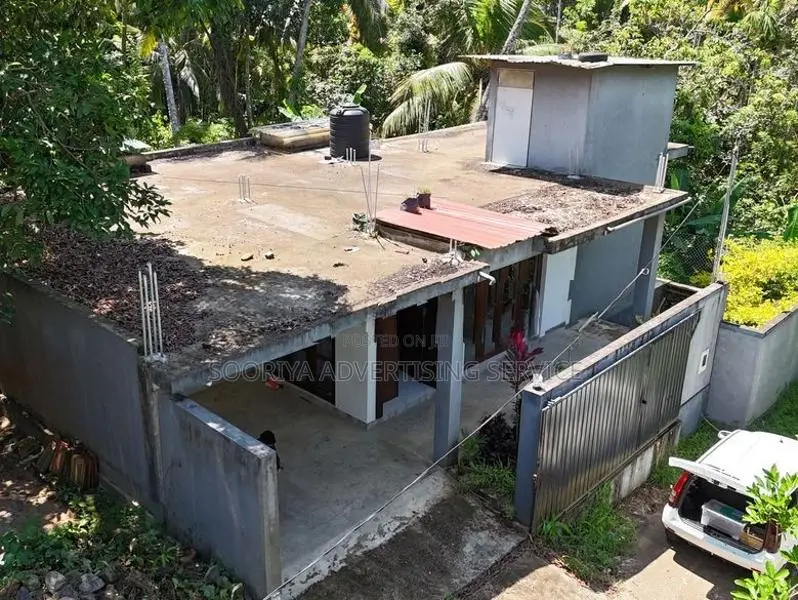 Malabe - Korathota Half Completed House for Sale