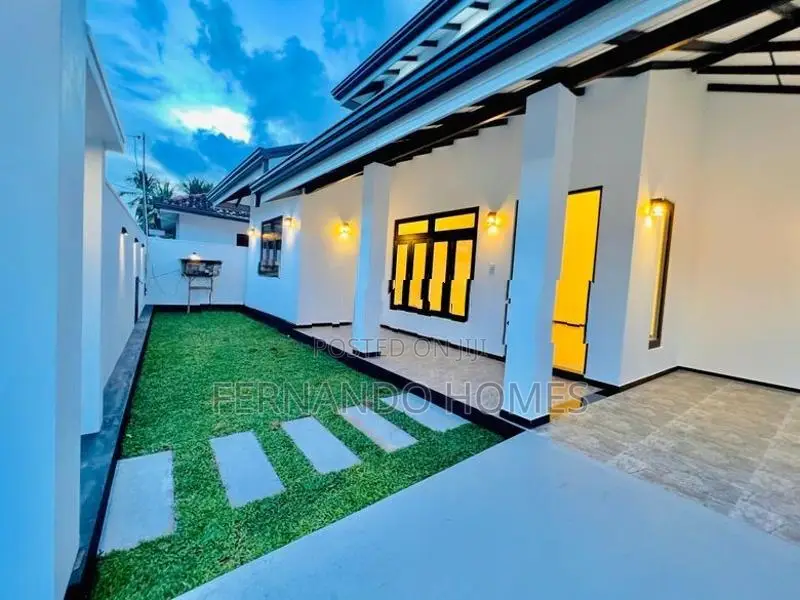 Nicely Built All Completed Single Storey House for Sale In Negombo