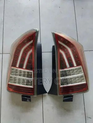PRIUS 30 TAIL LIGHTS SET