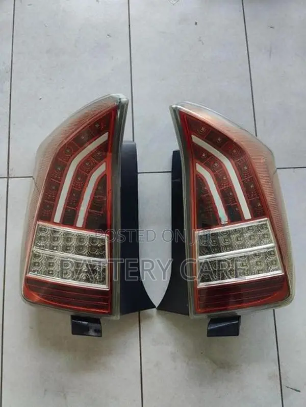 PRIUS 30 TAIL LIGHTS SET