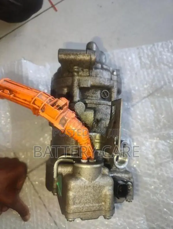 HONDA A C COMPRESSORS (VEZAL GP5 GP7 GRACE)
