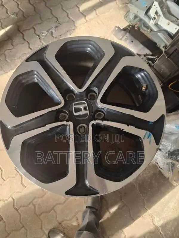 VEZAL RU3 ALLOY WHEEL SET