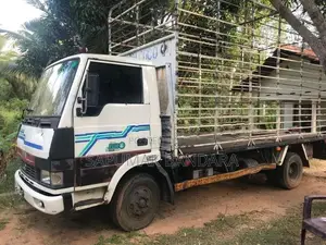Tata 809 2012