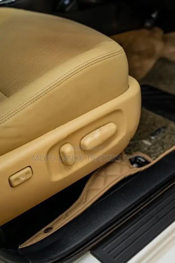Toyota Premio G SUPERIOR 2019
