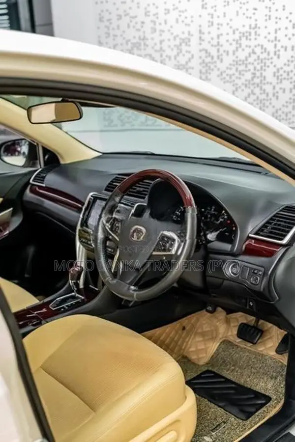 Toyota Premio G SUPERIOR 2019