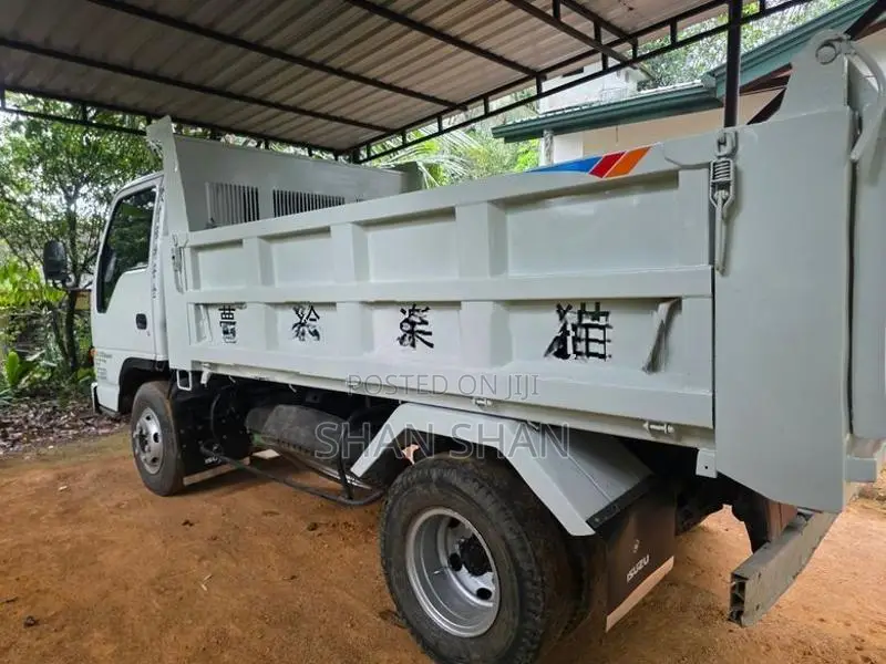 Isuzu 350 2007