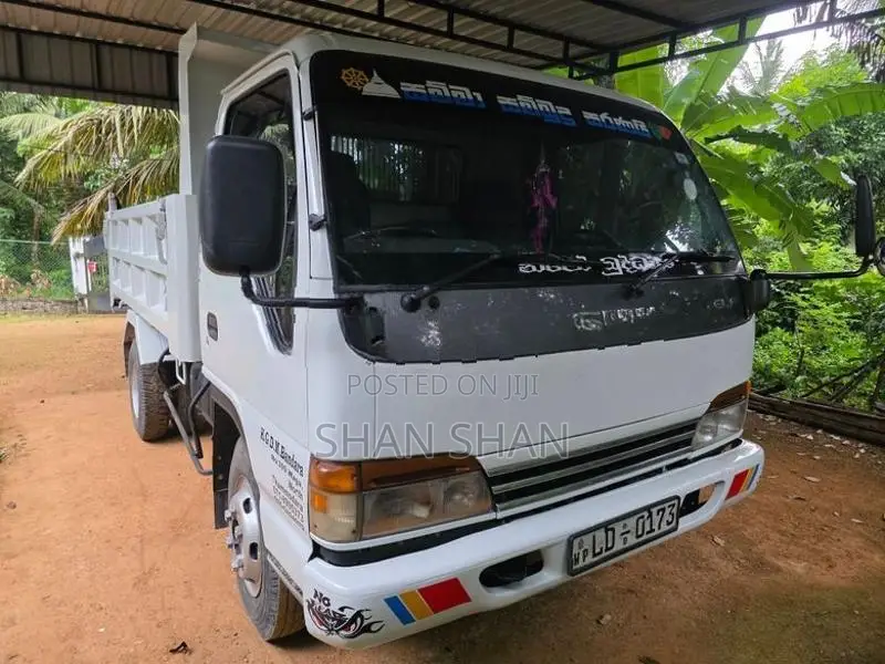 Isuzu 350 2007