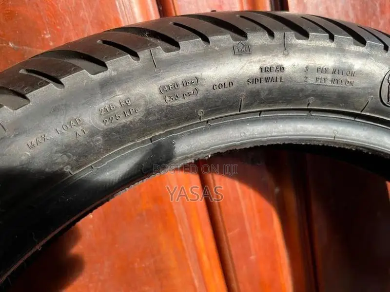 Motorcycle Tyre Size 100/90/17 for sale