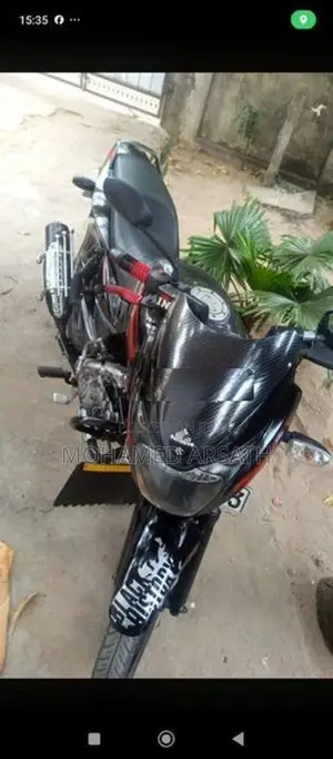 Bajaj Pulsar 150 2017