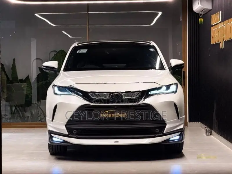 Toyota Harrier 2024