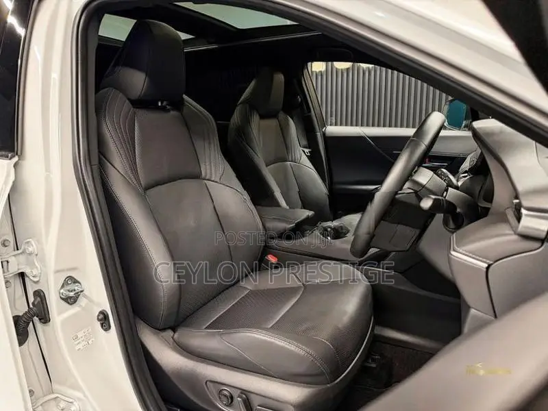 Toyota Harrier 2024
