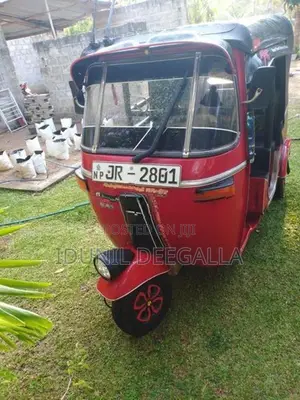 Bajaj RE 2004