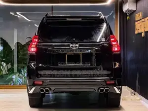 Toyota Land Cruiser Prado TX 2010