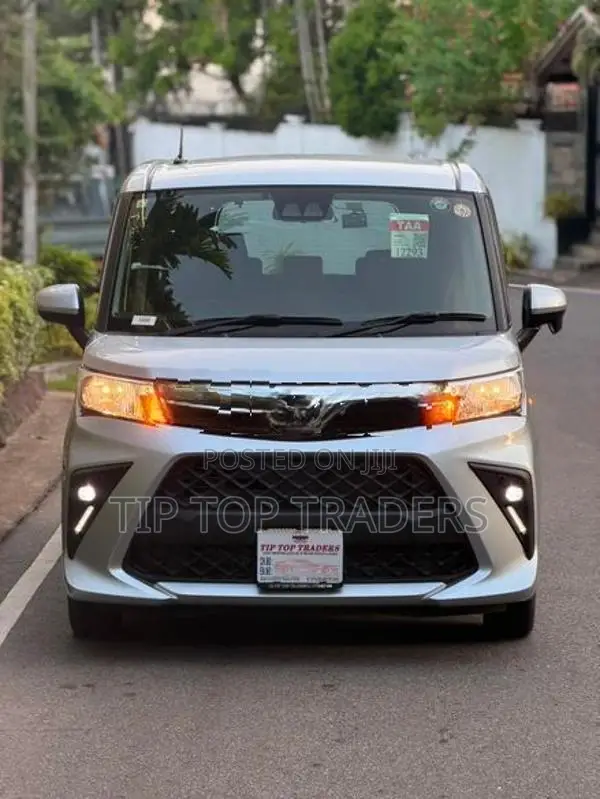 Toyota Roomy X Limited 2023