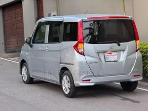 Toyota Roomy X Limited 2023