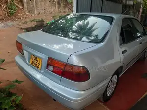 Nissan Sunny B14 1998