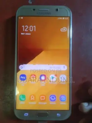 Samsung Galaxy A7 (Used)