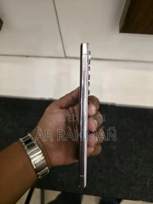 Samsung Galaxy S23 Ultra (Used)