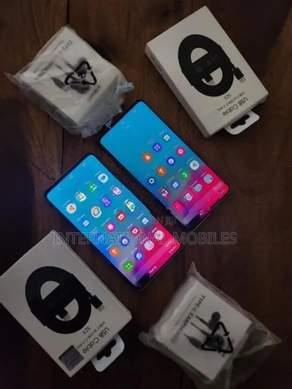 Samsung Galaxy S10 5G Fullset (Used)