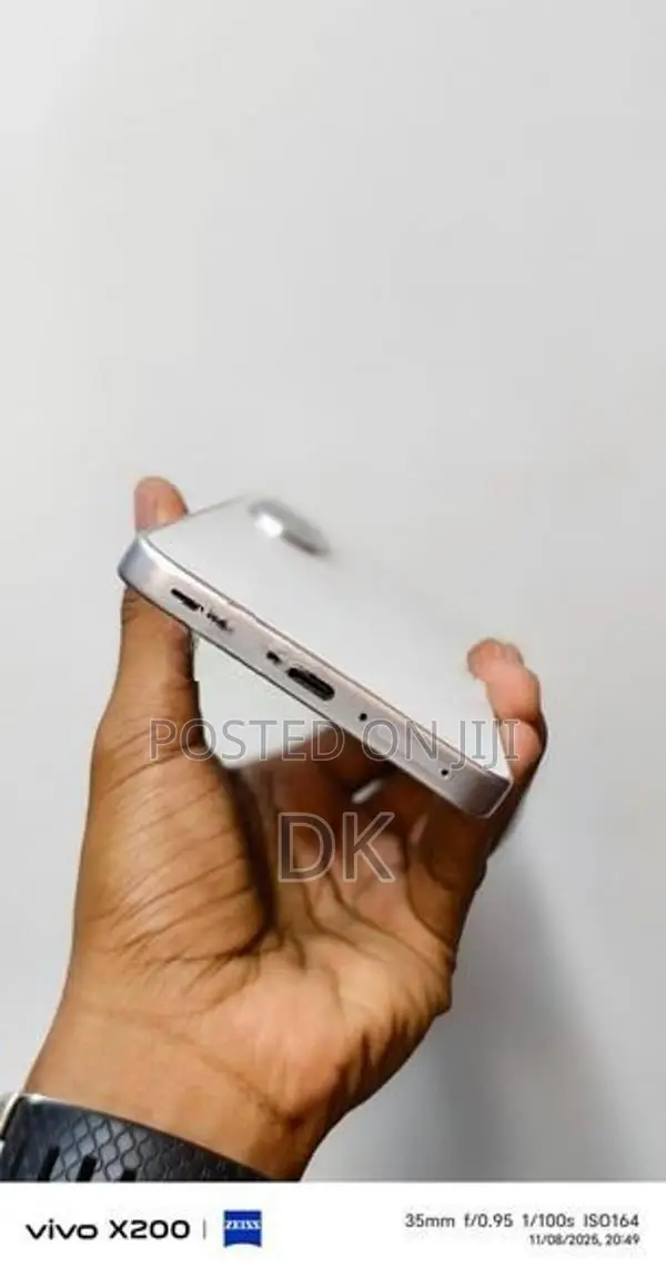 OnePlus One Plus Nord 5 (Used)
