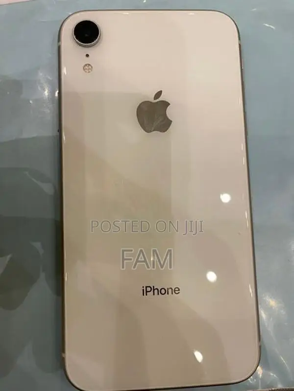 Apple iPhone XR (Used)