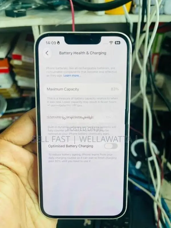 Apple iPhone 13 (Used)