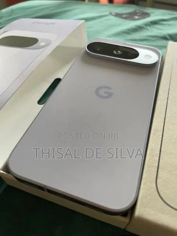 Google Pixel 10 (Used)