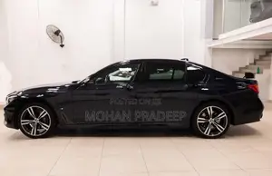 BMW 740Le Luxury Hybrid 2018