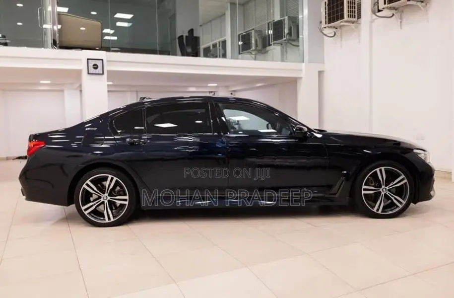BMW 740Le Luxury Hybrid 2018