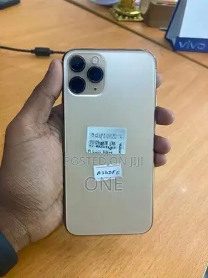 Apple iPhone 11 Pro (Used)