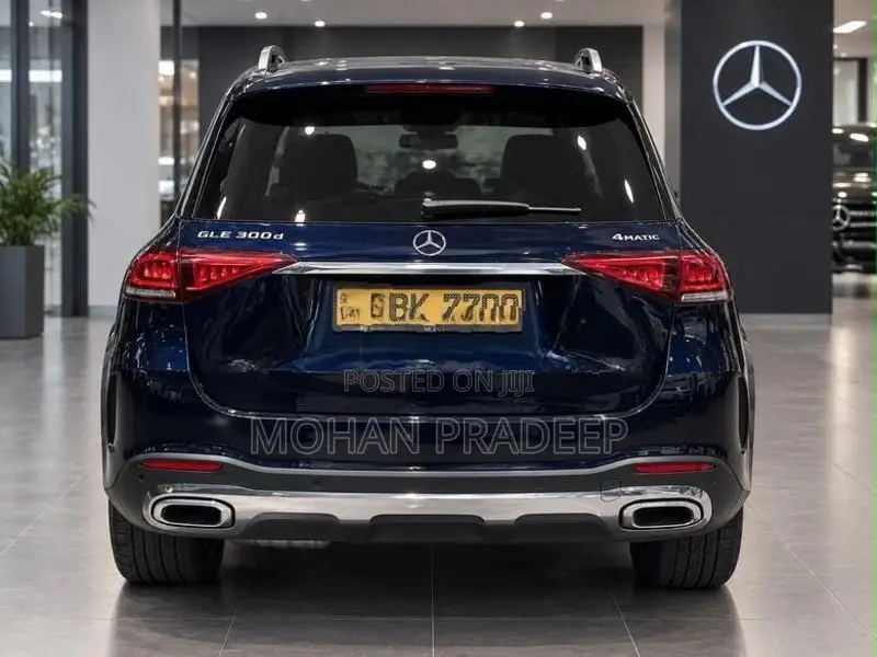 Mercedes Benz GLE 300D 4MATIC 2019