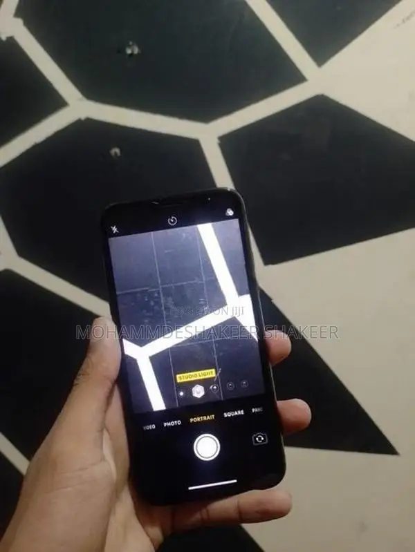 Apple iPhone X (Used)