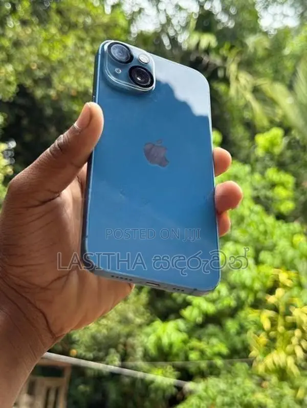Apple 13 256GB (Used)