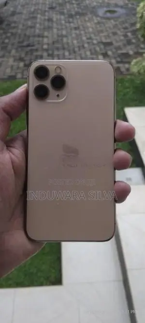 Apple iPhone 11 Pro (Used)