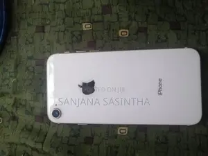 Apple iPhone 8 (Used)