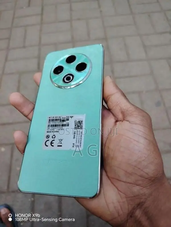Tecno Spark 30 (Used)